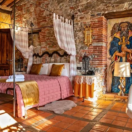 Luxury Corte Di Re Artu Bed & Breakfast 2*