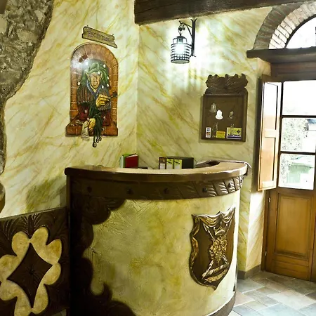 Luxury Corte Di Re Artu